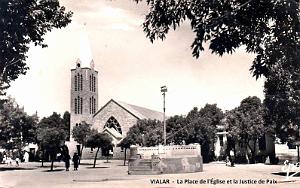 VIALAR - PLACE DE L'EGLISE ET JUSTICE DE PAIX - 1957